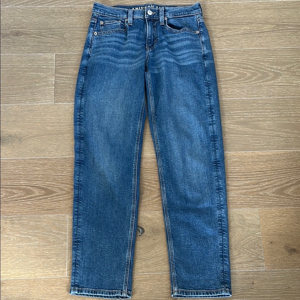 American Eagle 90’s Straight Jeans size 0 short inseam
